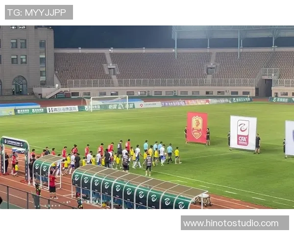 中乙球队全力以赴冲甲组赛事即将开战精彩对决不容错过