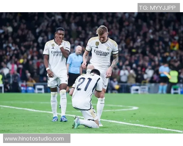 梅西双响助巴萨4-1击败格拉纳达，继续领跑西甲积分榜