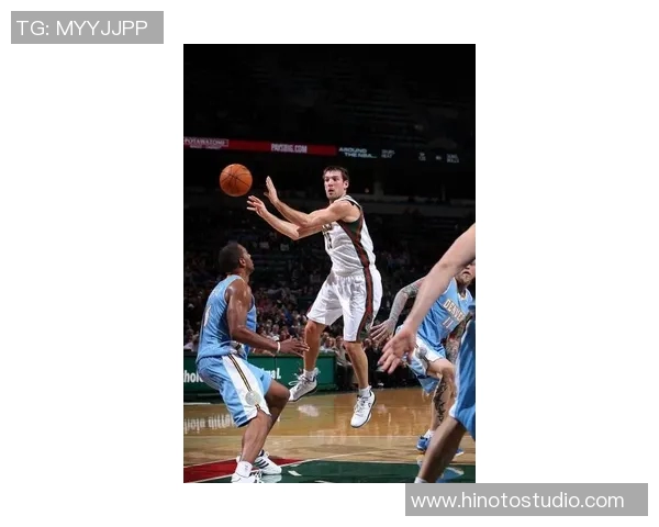 雄鹿轻松击败掘金,保持全胜 雄鹿轻松击败掘金,保持全胜